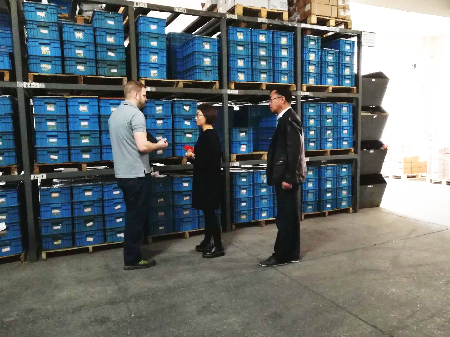 歐洲客戶(hù)來(lái)恒豐鉚釘實(shí)地考察